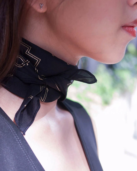 Multi-use EdW Square Scarf